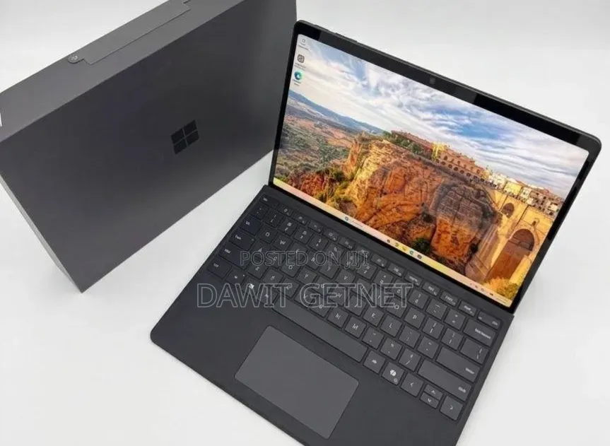 New Microsoft Surface Pro 11th Edition, a Copilot+ PC 16GB SSD 512GB