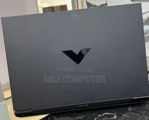 New Laptop HP Victus 15 16GB Intel Core i7 SSD 512GB