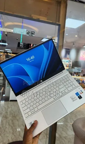 New Laptop HP Pavilion 15 16GB Intel Core i5 SSD 1T