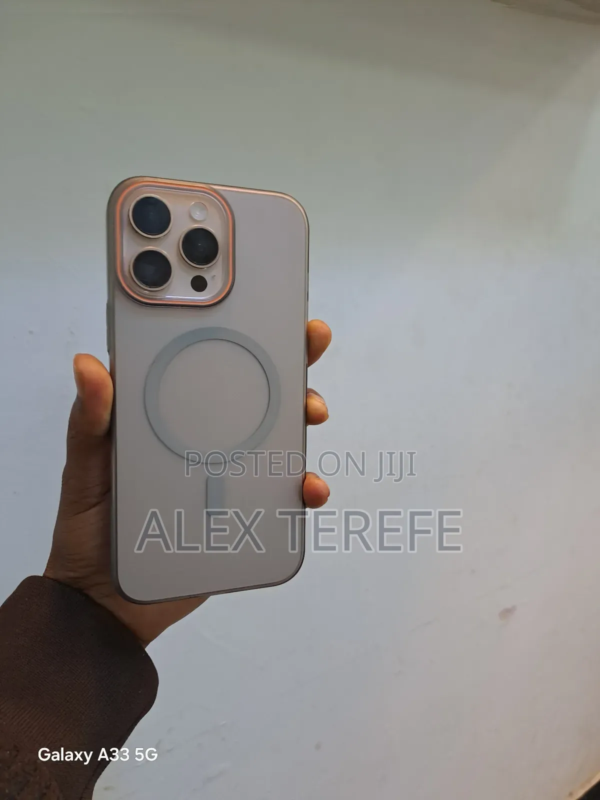 New Apple iPhone 16 Pro Max 1 TB Silver