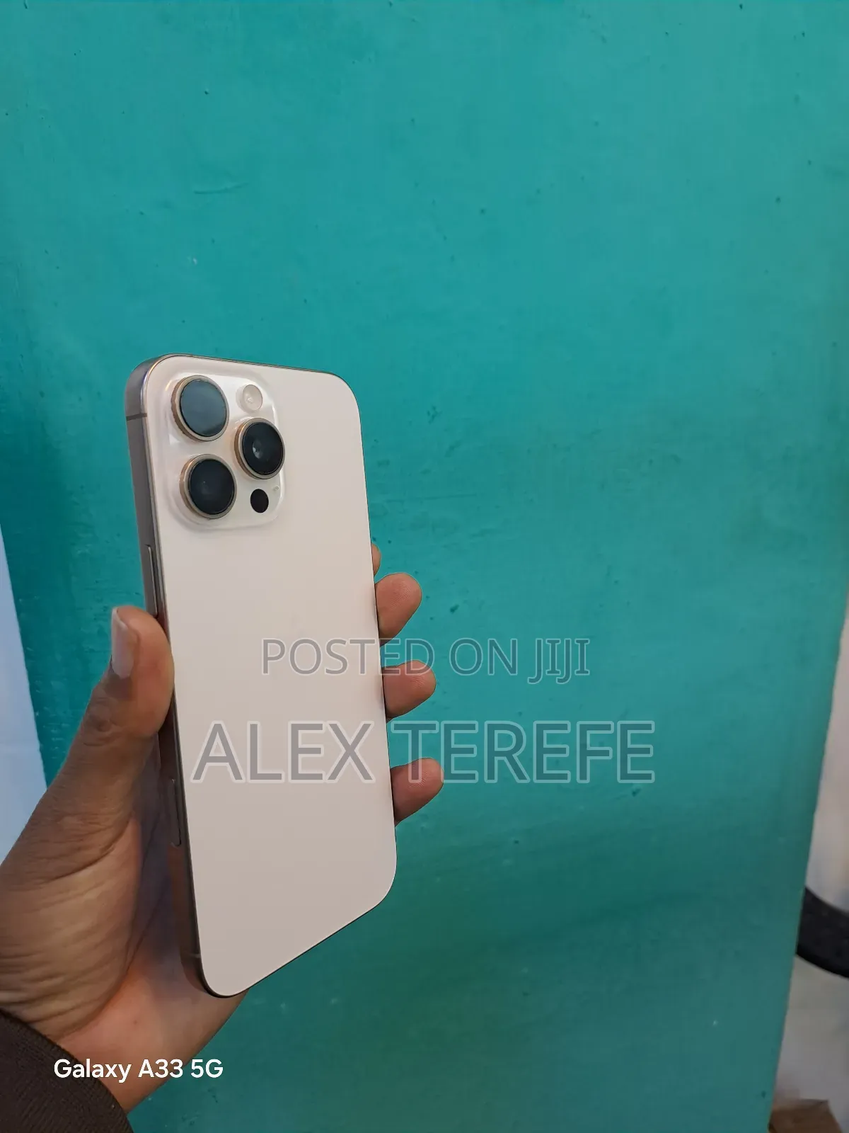 New Apple iPhone 16 Pro Max 1 TB Silver