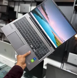 New Laptop HP ZBook 15 16GB Intel Core i7 SSD 512GB