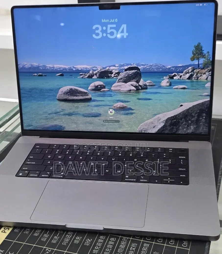 New Laptop Apple MacBook Pro 2021 M1 Max 32GB Apple M1 Max SSD 1T