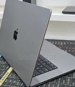 New Laptop Apple MacBook Pro 2021 M1 Max 32GB Apple M1 Max SSD 1T