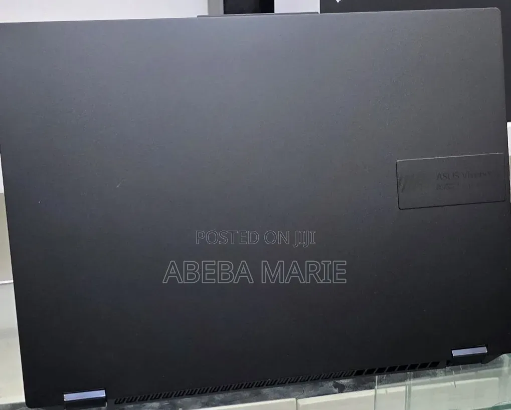 New Laptop Asus VivoBook 15 X505BA 16GB Intel Core i9 SSD 1T