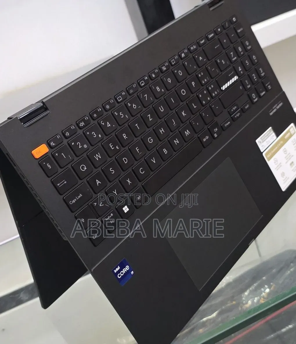New Laptop Asus VivoBook 15 X505BA 16GB Intel Core i9 SSD 1T