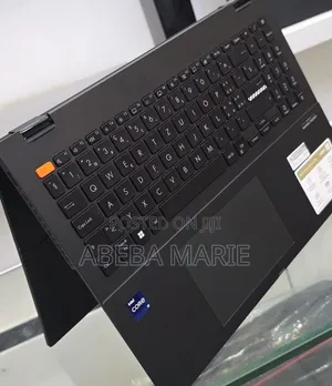 New Laptop Asus VivoBook 15 X505BA 16GB Intel Core i9 SSD 1T