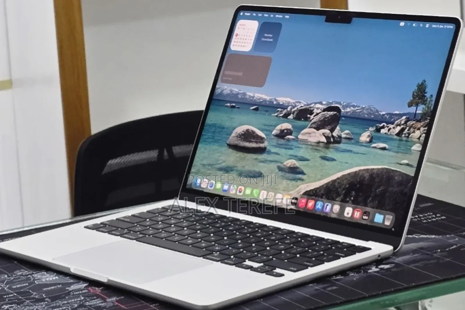New Laptop Apple MacBook Air 2022 M2 8GB Apple M1 SSD 256GB