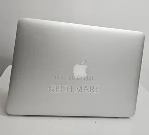 New Laptop Apple MacBook 2015 8GB Intel Core i7 SSD 256GB
