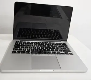 New Laptop Apple MacBook 2015 8GB Intel Core i7 SSD 256GB