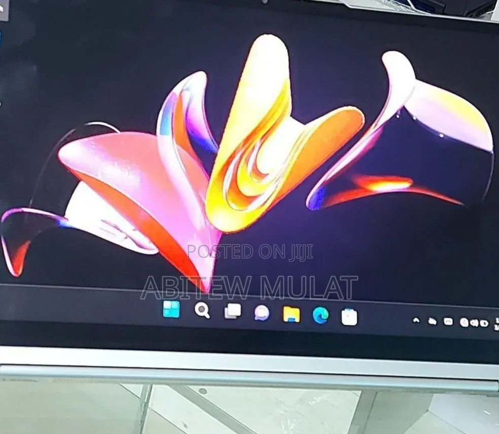 New Laptop Lenovo Yoga 9i 16GB Intel Core i7 SSD 512GB