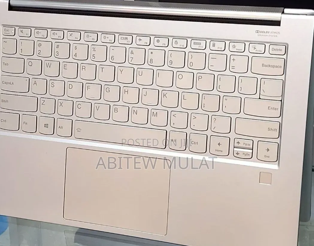 New Laptop Lenovo Yoga 9i 16GB Intel Core i7 SSD 512GB
