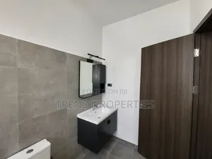 3bdrm Apartment in Bole for sale