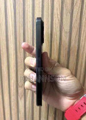 Apple iPhone 15 Pro 1 TB Black