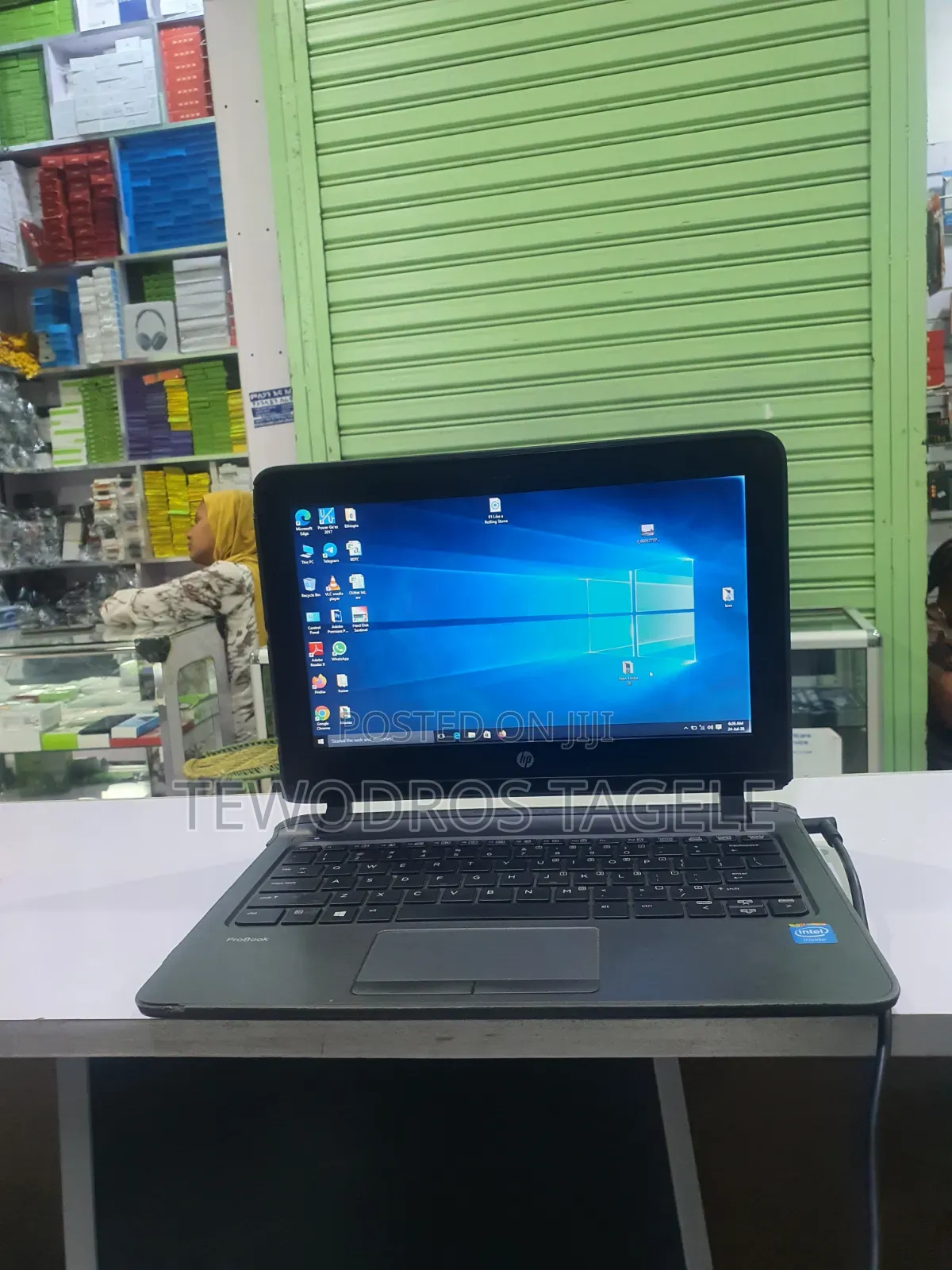 Laptop HP Probook 11 EE G1 4GB Intel Core Ultra 9 HDD 500GB