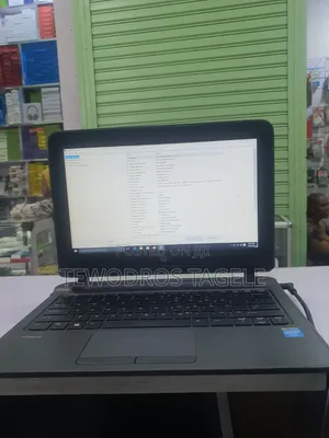 Laptop HP Probook 11 EE G1 4GB Intel Core Ultra 9 HDD 500GB