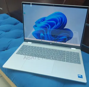 New Laptop HP OmniBook 7 16" 16GB Intel Core i9 SSD 1T