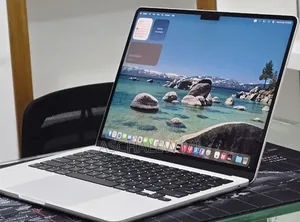 New Laptop Apple MacBook Air 2022 M2 8GB Apple M2 SSD 256GB