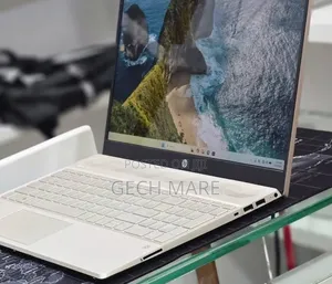 New Laptop HP Pavilion 15 8GB Intel Core i5 SSD 512GB