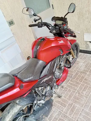 TVS Apache 180 RTR 2020 Red