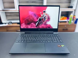New Laptop MSI Crosshair 15 16GB Intel Core i7 SSD 1T