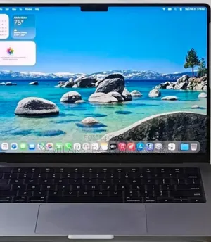 New Laptop Apple MacBook Pro 2023 M3 Pro 8GB Apple M3 SSD 512GB