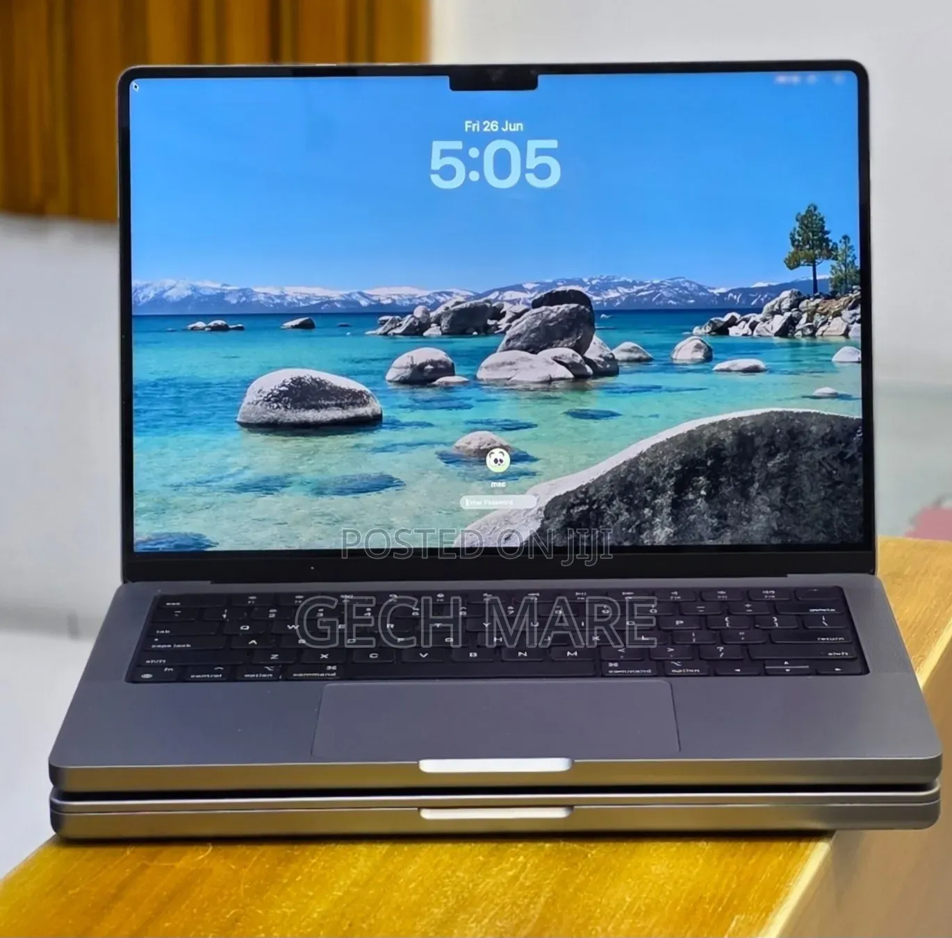 New Laptop Apple MacBook Pro 2021 M1 32GB Apple M1 Pro SSD 512GB
