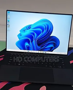 New Laptop Dell XPS 15 16GB Intel Core i7 SSD 512GB