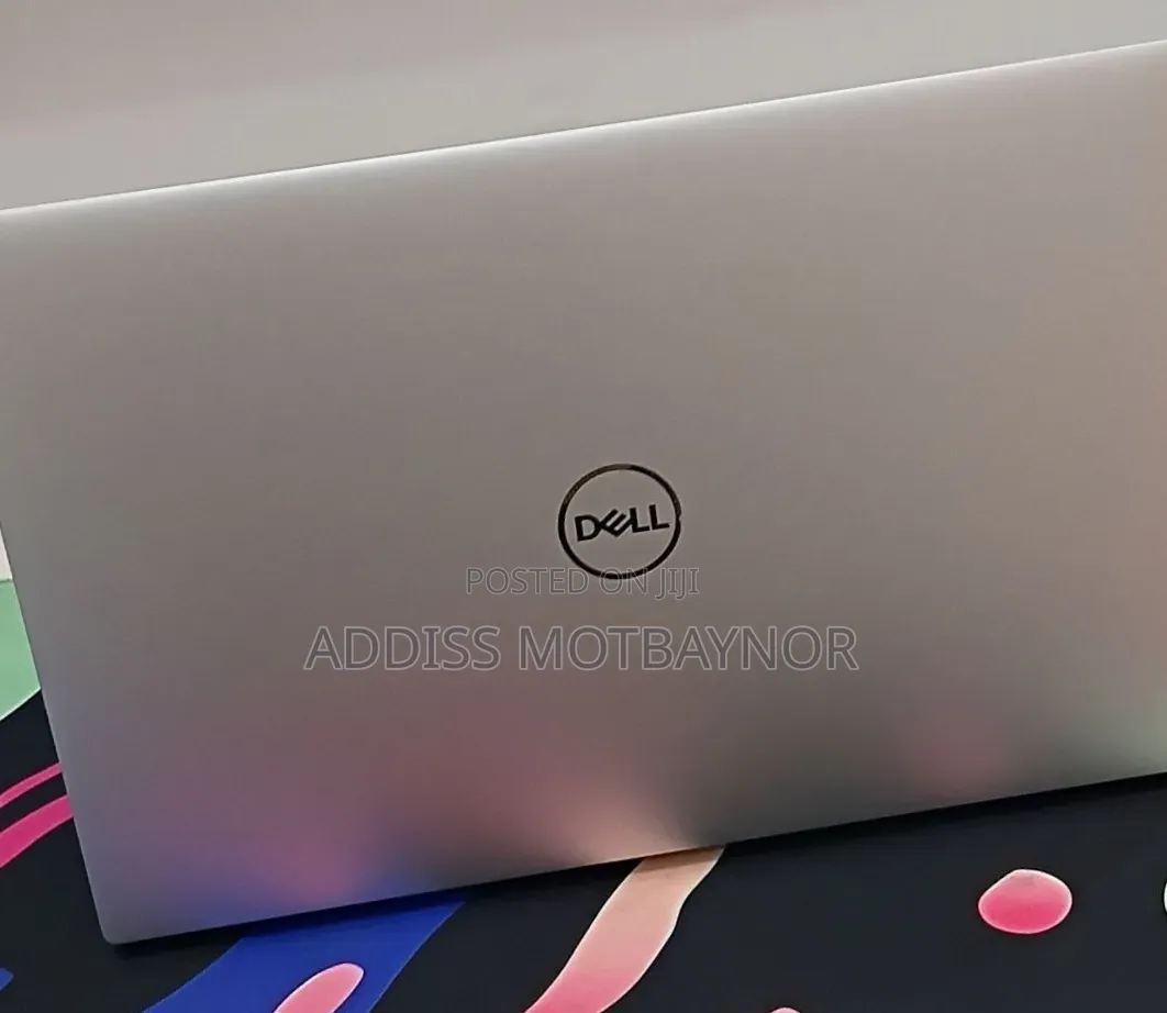 New Laptop Dell XPS 15 16GB Intel Core i7 SSD 512GB