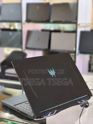 New Laptop Acer Predator Helios 300 16GB Intel Core i7 SSD 512GB