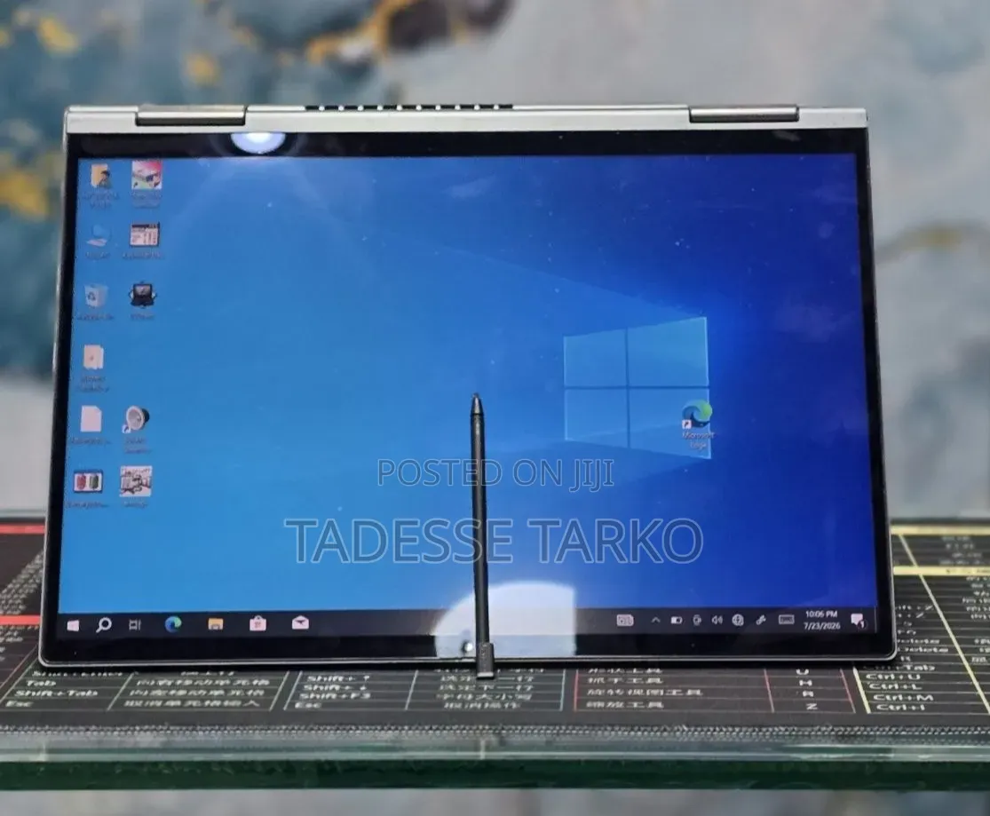 New Laptop Lenovo ThinkPad X1 Yoga 16GB Intel Core i5 SSD 512GB
