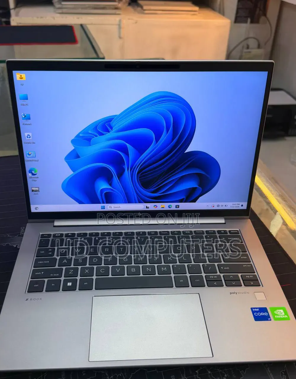 New Laptop HP ZBook 15 16GB Intel Core i7 SSD 512GB