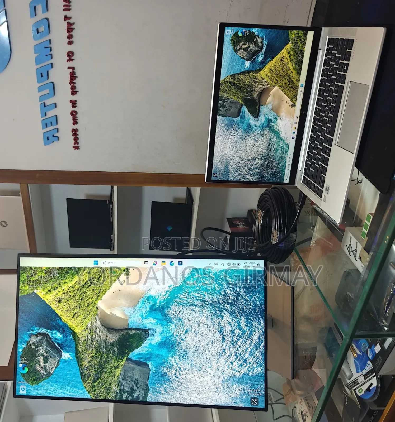 Dell Ultrasharp Monitor