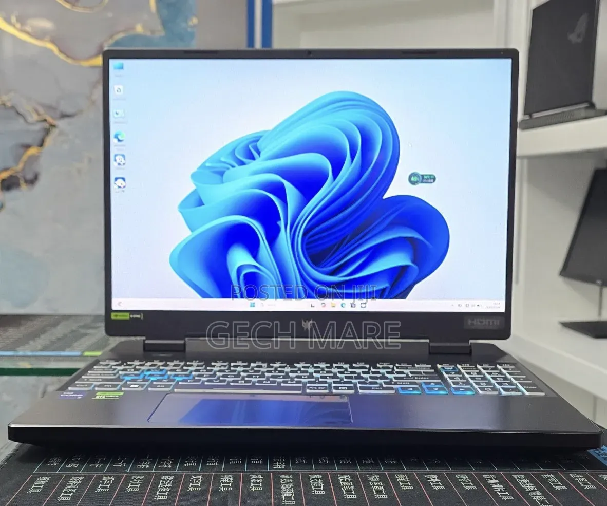 New Laptop Acer Predator Helios 300 16GB Intel Core i9 SSD 1T
