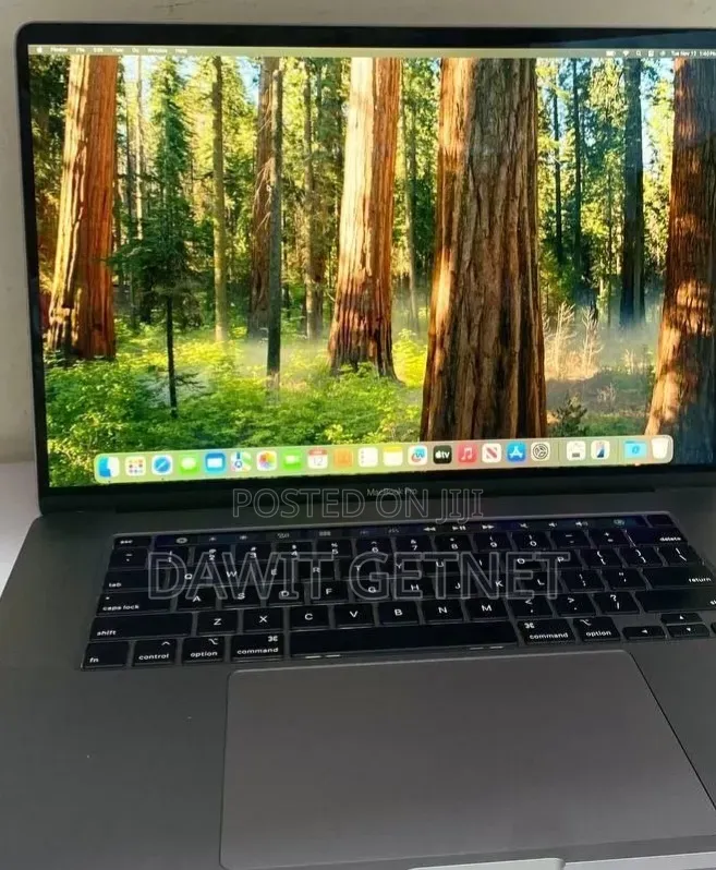 New Laptop Apple MacBook Pro 2019 16GB Intel Core i9 SSD 1T