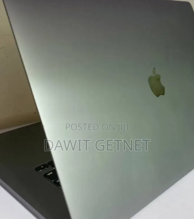 New Laptop Apple MacBook Pro 2019 16GB Intel Core i9 SSD 1T
