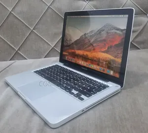 Laptop Apple MacBook Pro 2012 4GB Intel Core i5 SSD 320GB