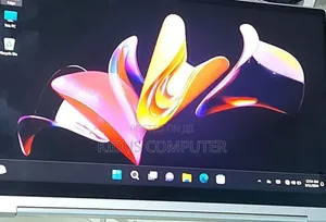 New Laptop Lenovo Yoga 9i 16GB Intel Core i7 SSD 512GB