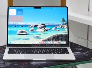 New Laptop Apple MacBook Air 2022 M2 16GB Apple M2 SSD 256GB