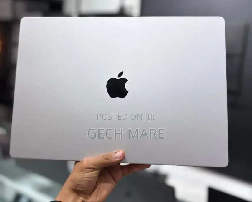 New Laptop Apple MacBook Pro 2021 M1 16GB Apple M1 SSD 512GB