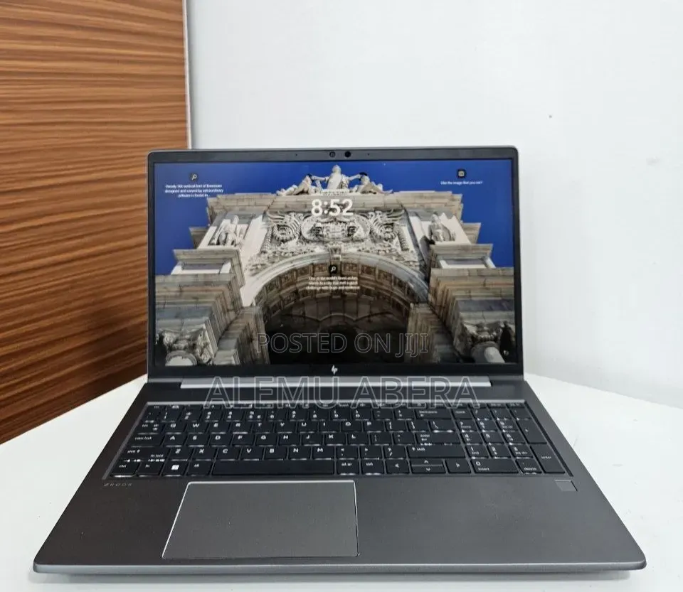 New Laptop HP ZBook Power G9 i7 16GB Intel Core i7 SSD 1T