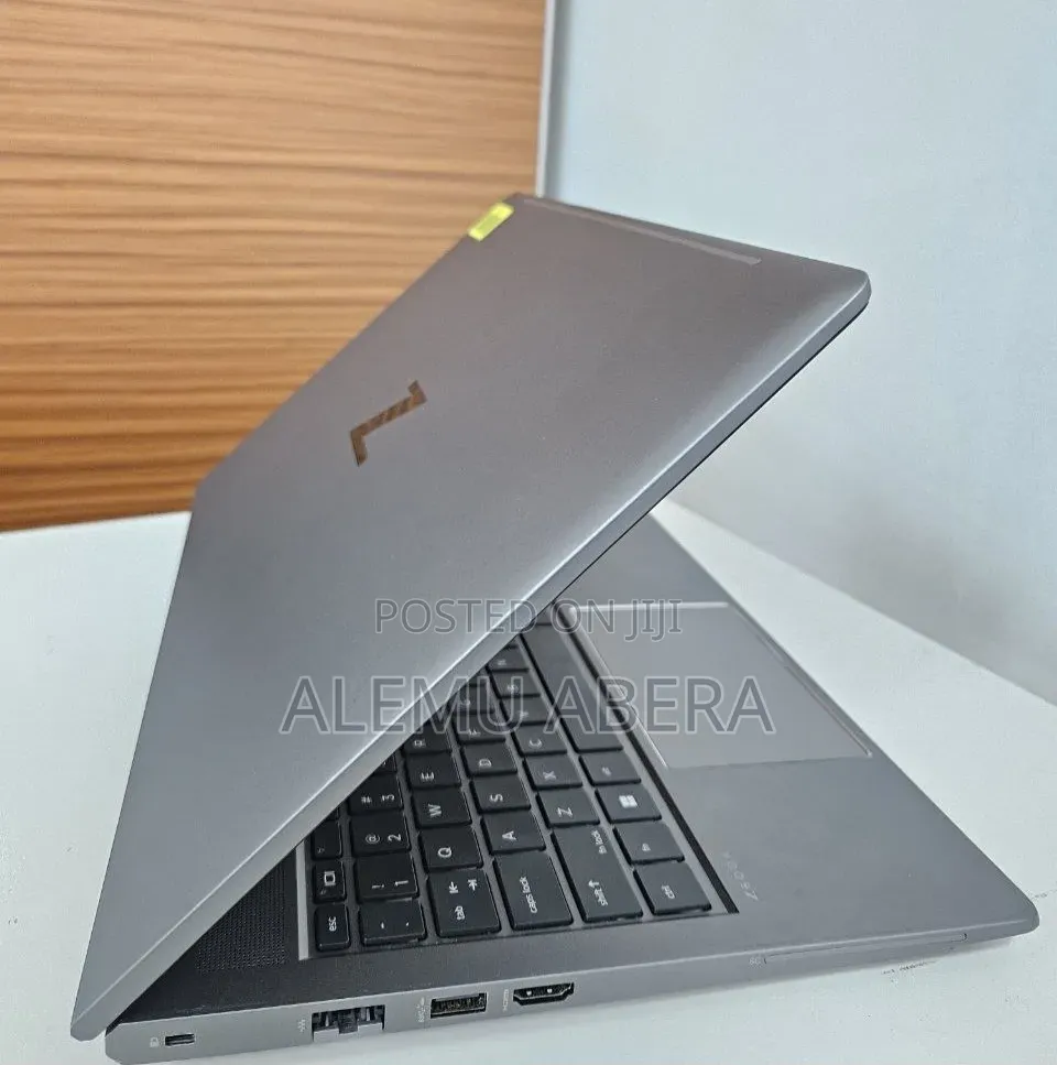 New Laptop HP ZBook Power G9 i7 16GB Intel Core i7 SSD 1T