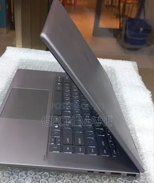 New Laptop HP Envy 15 16GB Intel Core Ultra 7 SSD 512GB
