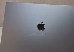 New Laptop Apple MacBook Pro 2021 M1 16GB Apple M1 SSD 1T
