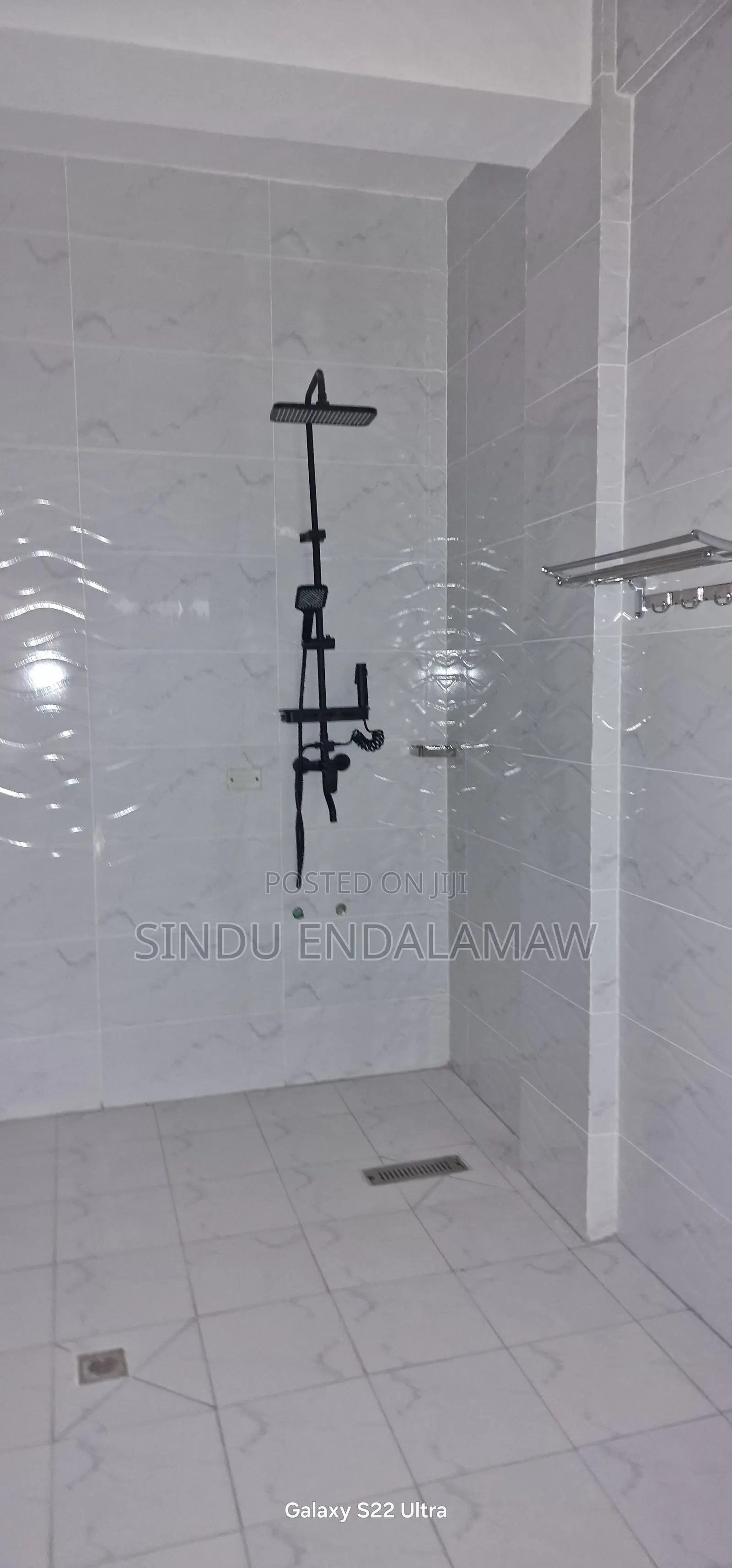 6bdrm Apartment in Private, Bole for sale
