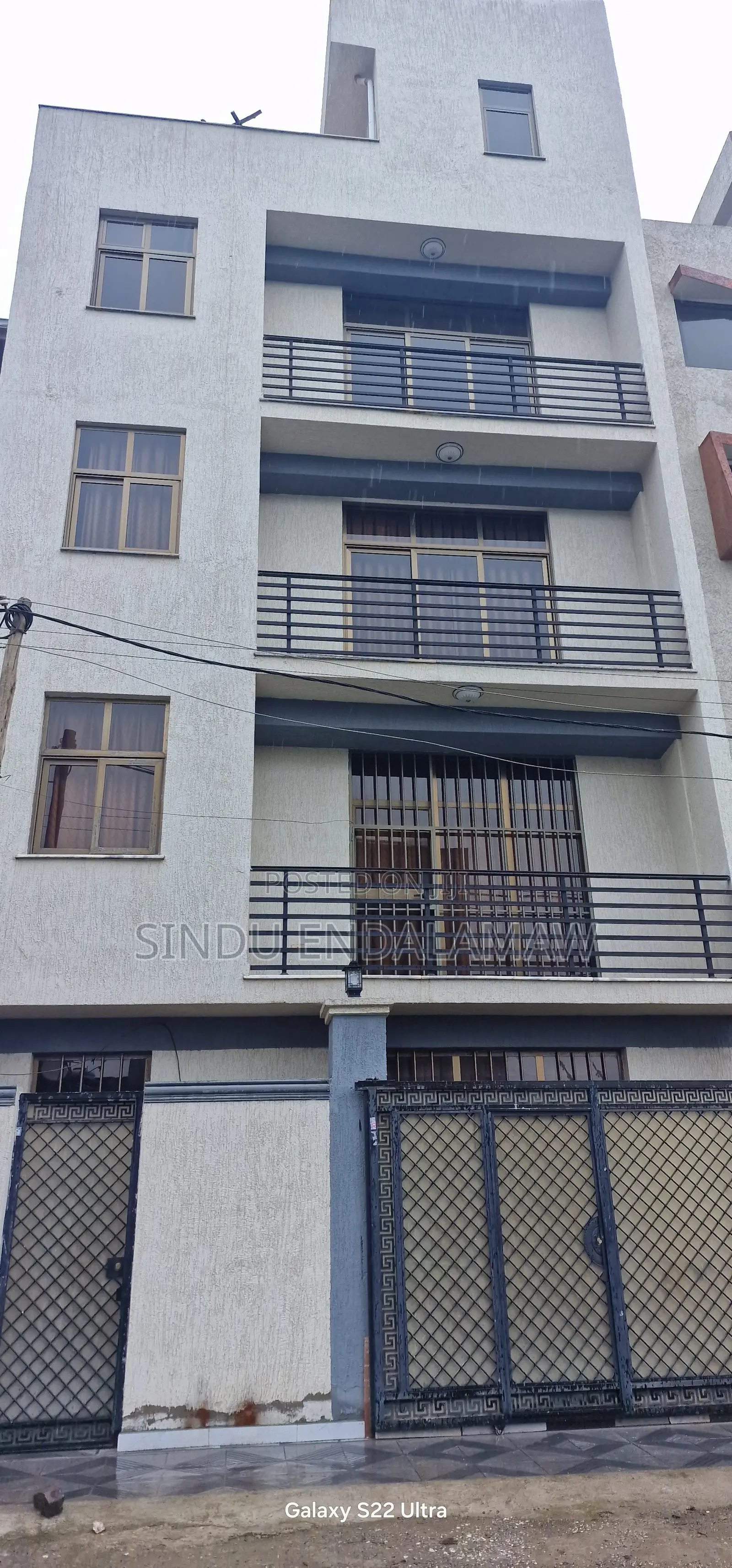 6bdrm Apartment in Private, Bole for sale