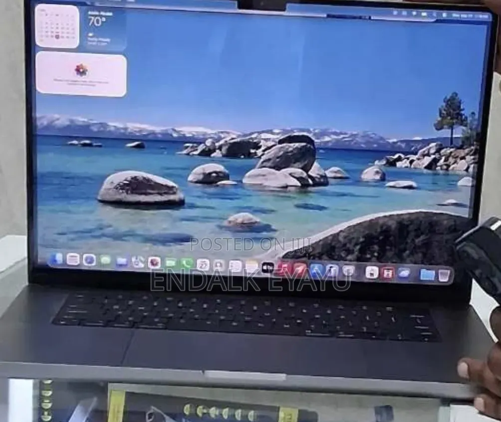 New Laptop Apple MacBook Pro 2021 M1 Max 32GB Apple M1 Max SSD 1T