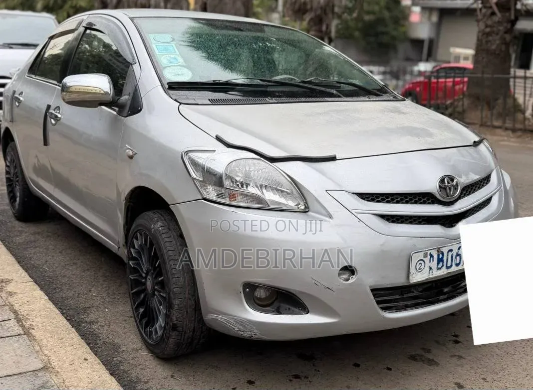 Toyota Yaris 2007 Silver