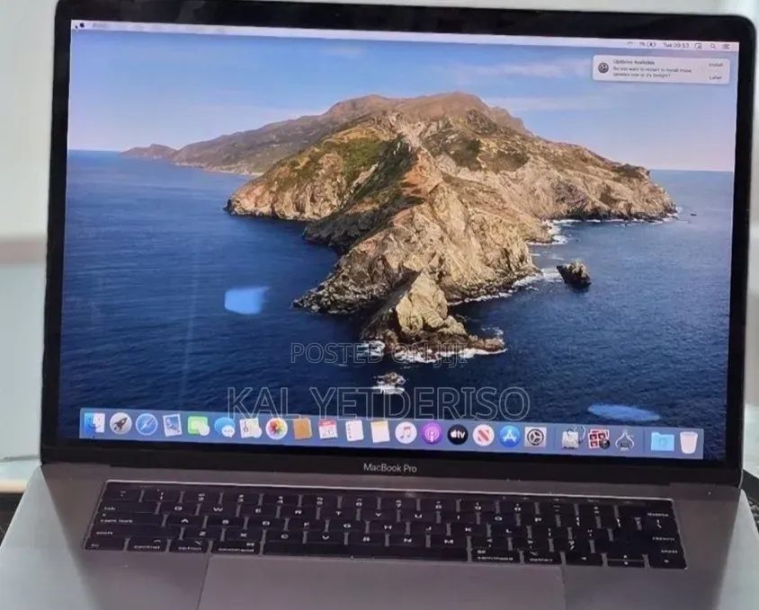 New Laptop Apple MacBook Pro 2018 32GB Intel Core i7 SSD 1T