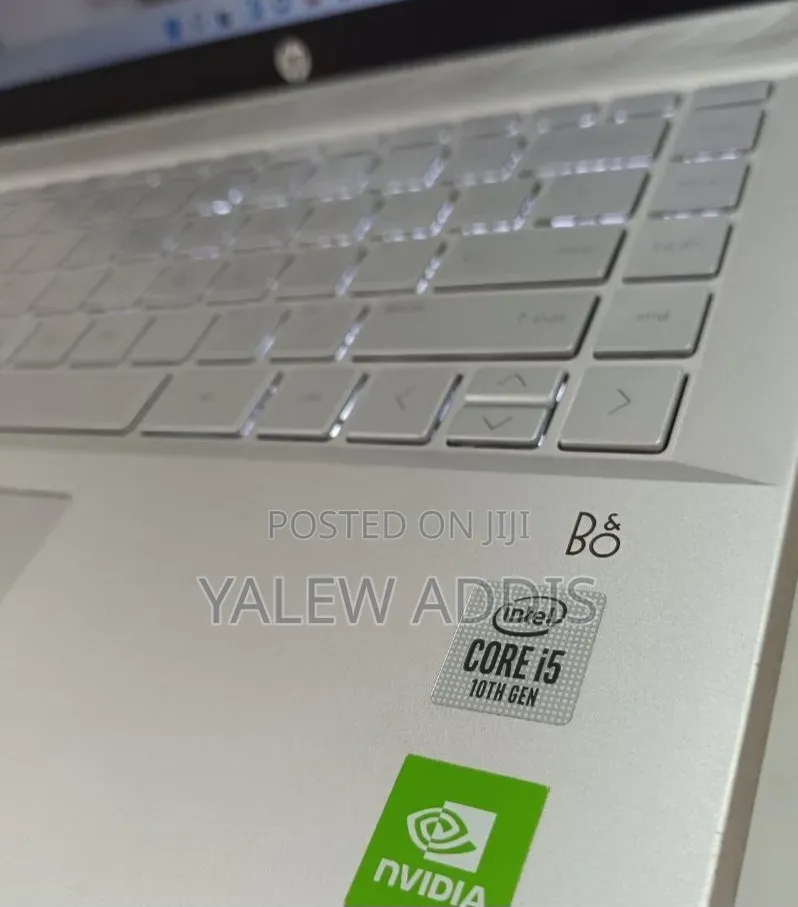 New Laptop HP Pavilion 15 8GB Intel Core i7 SSD 512GB